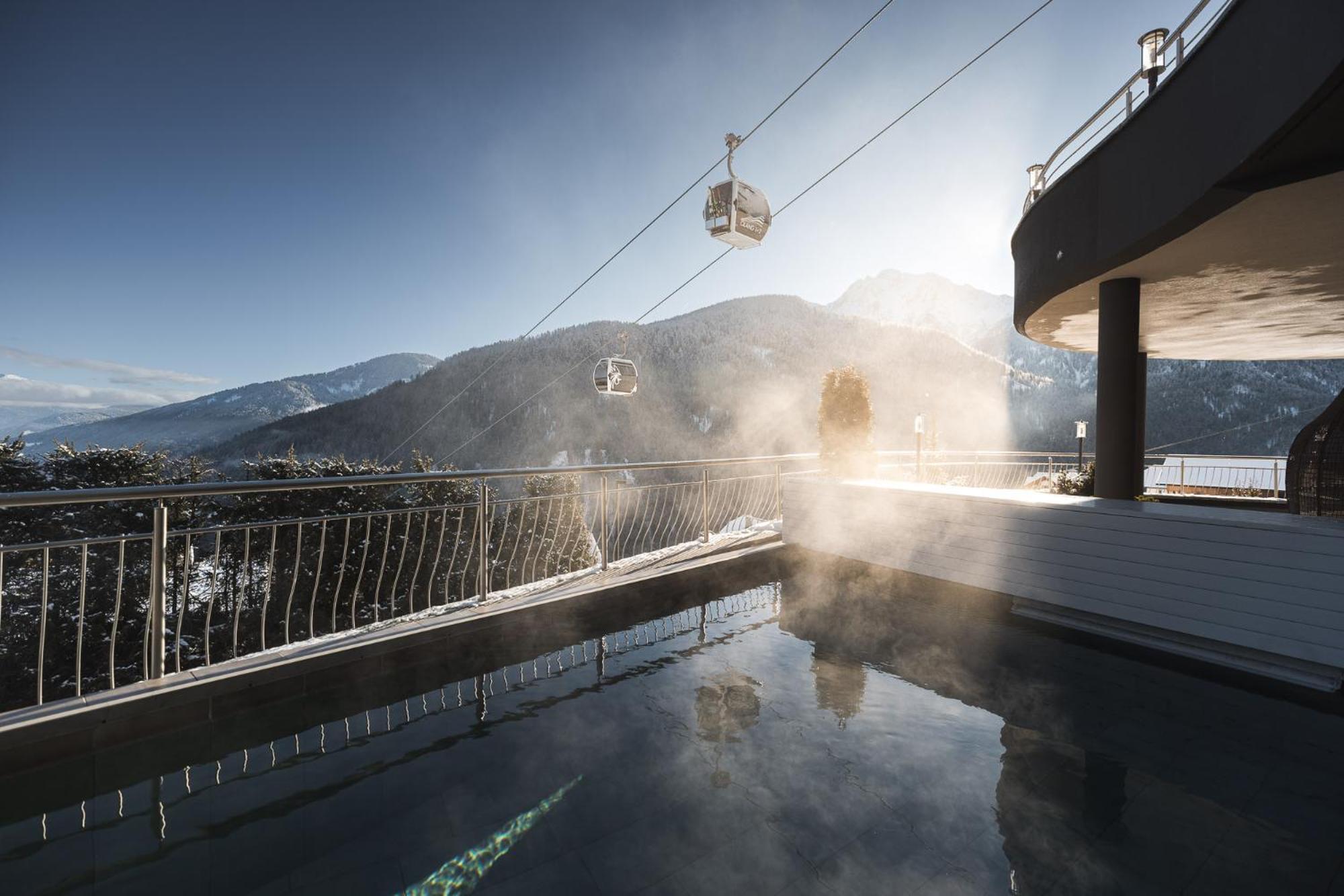 Kronplatz-Resort Hotel Kristall Olang Exterior photo